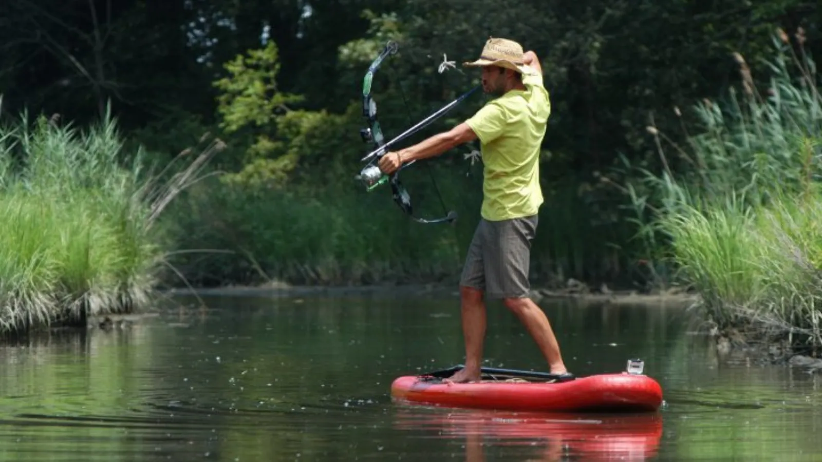 Bowfishing from a paddle board